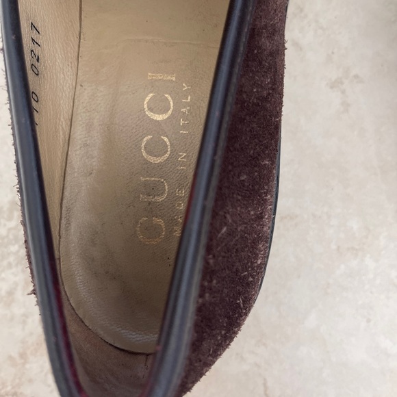 GUCCI  Brown Suede Leather  Gold But MENS SHOES  Loafers Nearly New Size 9.5 main image 8